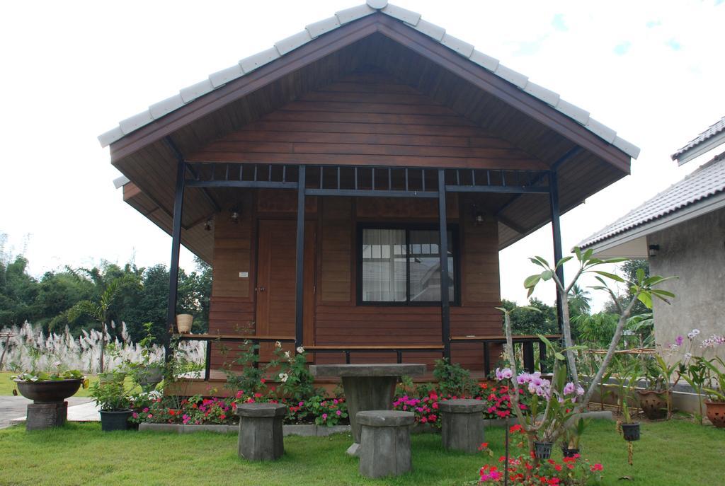 Pak Ping Ing Jai Hotel Ban Mai  Buitenkant foto